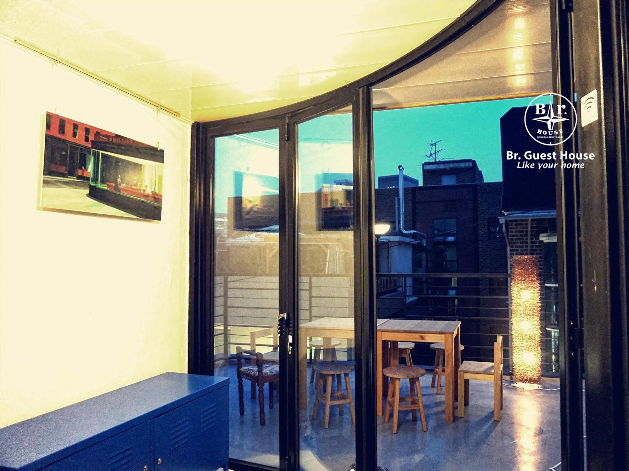Br. Guesthouse Hongdae Seúl Exterior foto